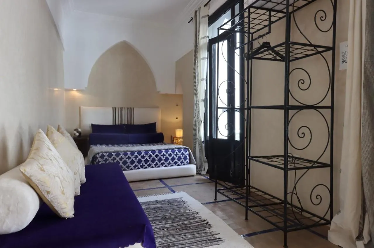Riad Modern Bed & Breakfast 마라케시 0*,
