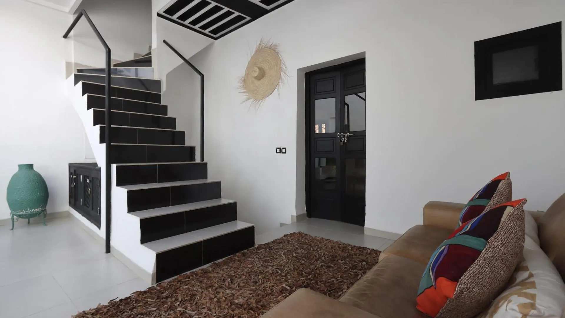 Riad Modern Bed & Breakfast 마라케시